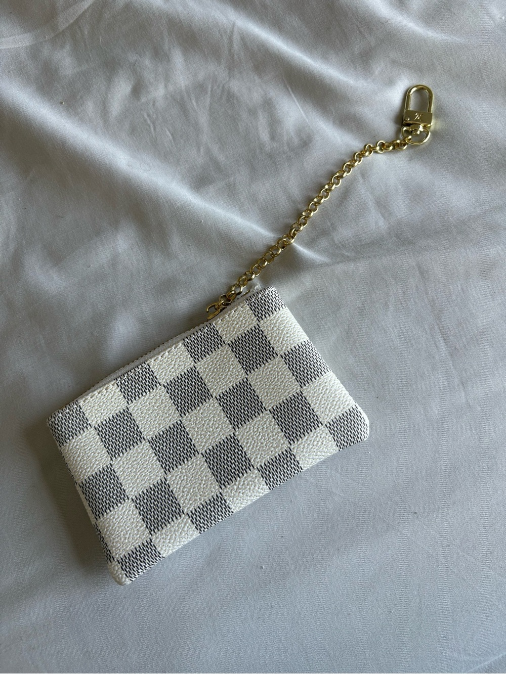 Checker Canvas Key Pouch with Gold Chain - White/Gray